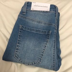 NWT Bluenotes Kylie Jegging